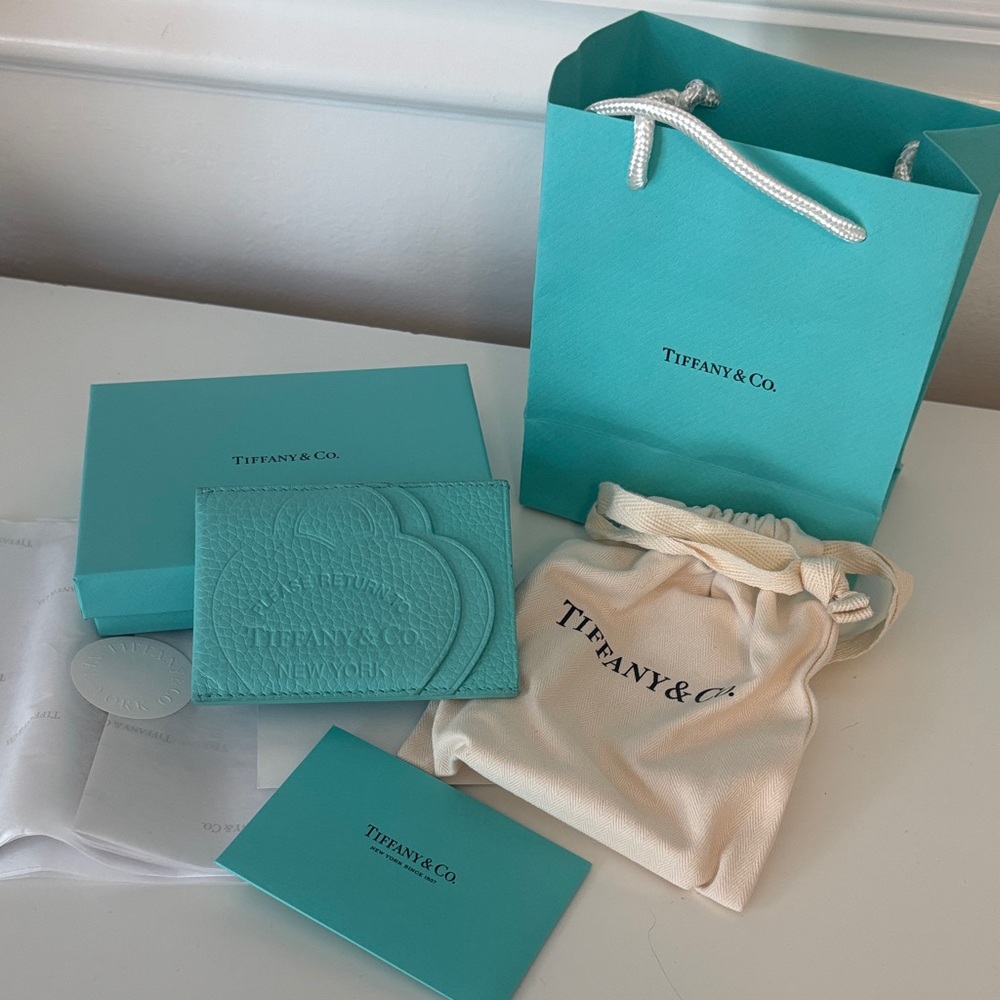 Tiffany & Co. Turquoise Leather Key & Card Holder Set